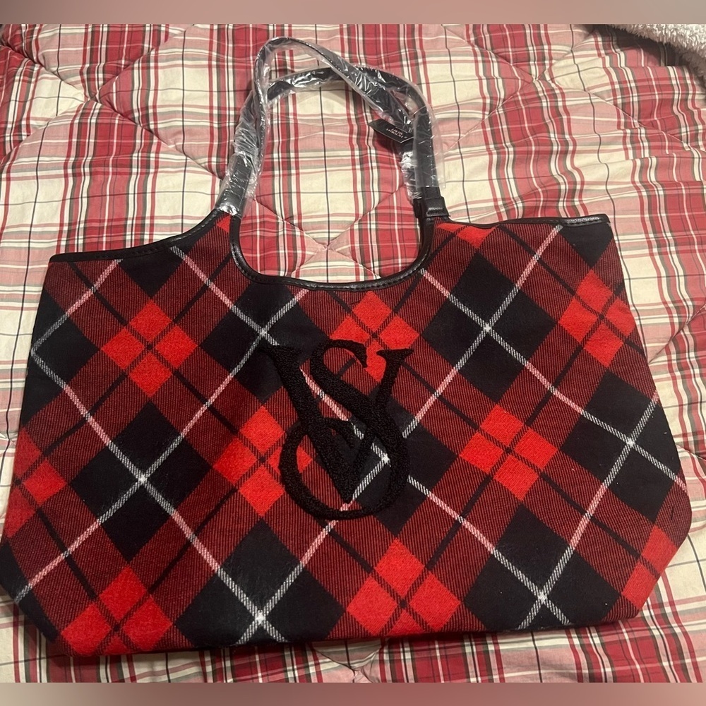 NWT-Victoria Secret Large Plaid Flannel Tote Bag